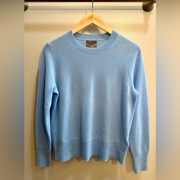 J.Crew Women’s 100% Cashmere Classic Fit Crewneck Sweater Size S in Light Blue - Picture 3 of 12